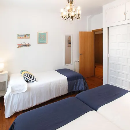 Earra - Eder, 3 Min. Playa Y En Pleno Centro *