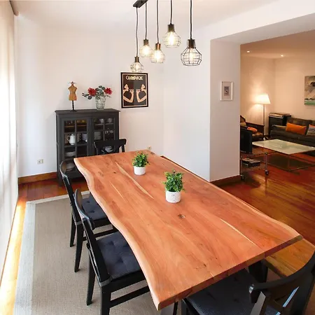 Earra - Eder, 3 Min. Playa Y En Pleno Centro Zarautz