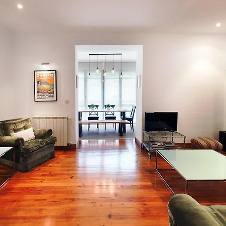 Earra - Eder, 3 Min. Playa Y En Pleno Centro